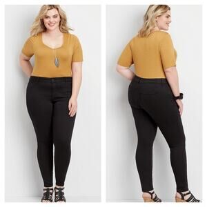 Maurices Black Mid Rise Jegging 22w short